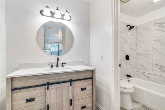 1107 Signal Ridge Place, Rockwall, TX 75032