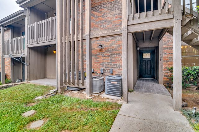 1107 Signal Ridge Place, Rockwall, TX 75032