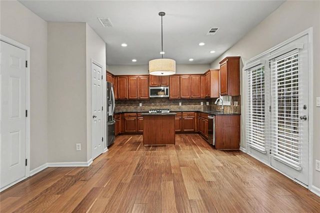 684 King Sword Court SE, Mableton, GA 30126