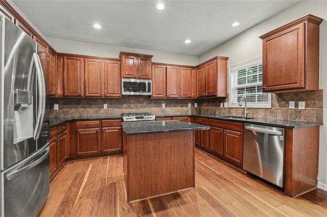 684 King Sword Court SE, Mableton, GA 30126