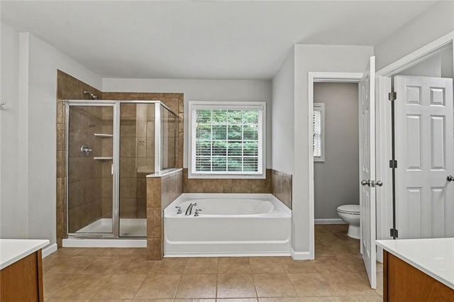 684 King Sword Court SE, Mableton, GA 30126