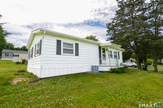 5 Cedar Grove Road, Southington, CT 06489