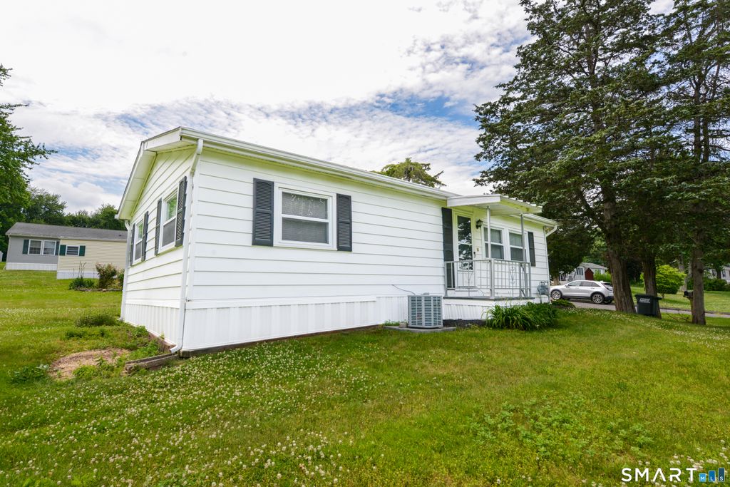 5 Cedar Grove Road, Southington, CT 06489