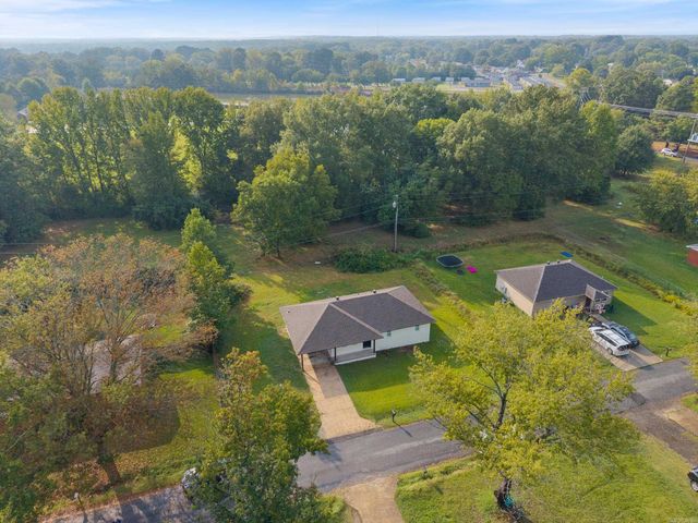 11 Kirkland Street, Ward, AR 72176