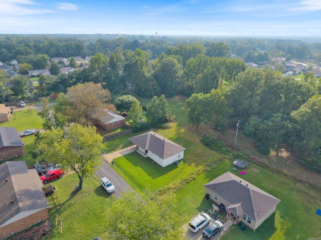 11 Kirkland Street, Ward, AR 72176