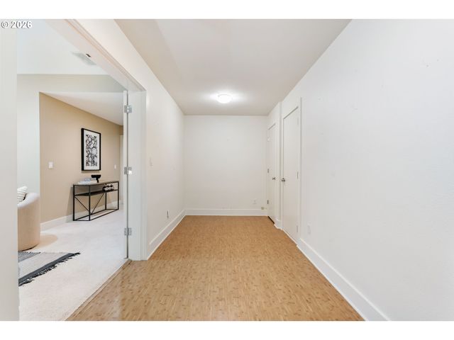 3043 Nw MONTARA Loop, Portland, OR 97229
