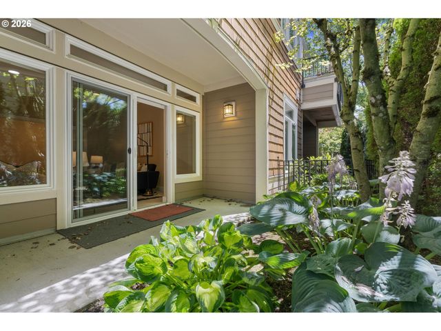 3043 Nw MONTARA Loop, Portland, OR 97229