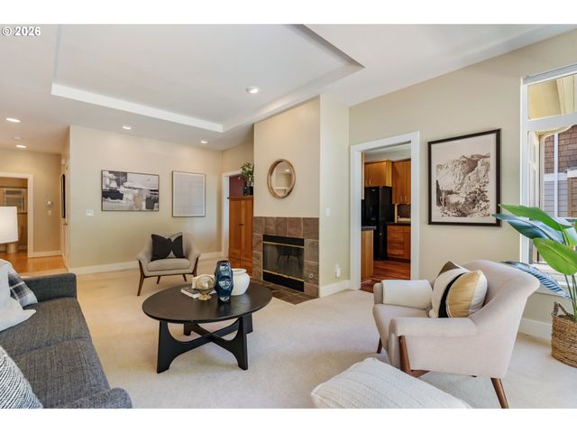3043 Nw MONTARA Loop, Portland, OR 97229
