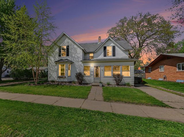 714 4th Street W, Hastings, MN 55033