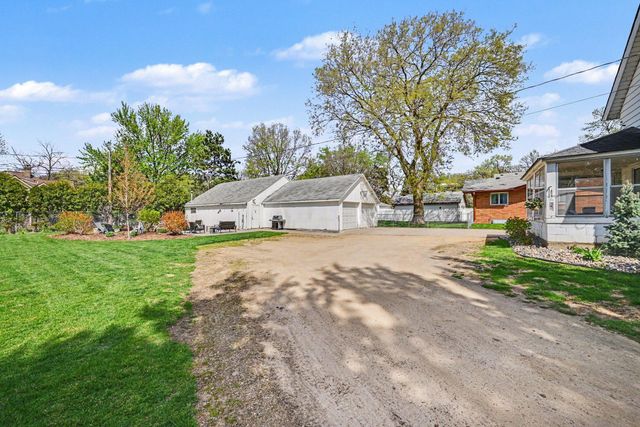 714 4th Street W, Hastings, MN 55033