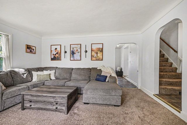 714 4th Street W, Hastings, MN 55033