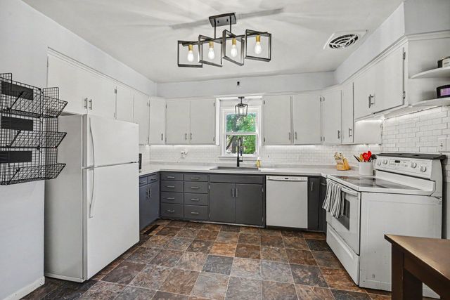 714 4th Street W, Hastings, MN 55033