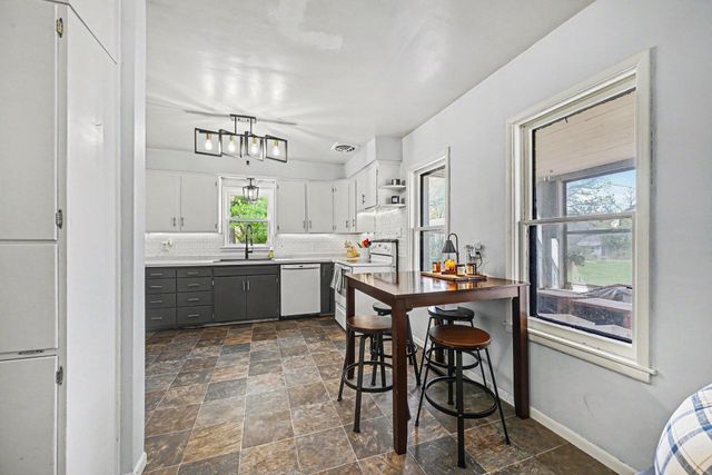 714 4th Street W, Hastings, MN 55033