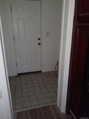 8616 90th Street, Woodhaven, NY 11421