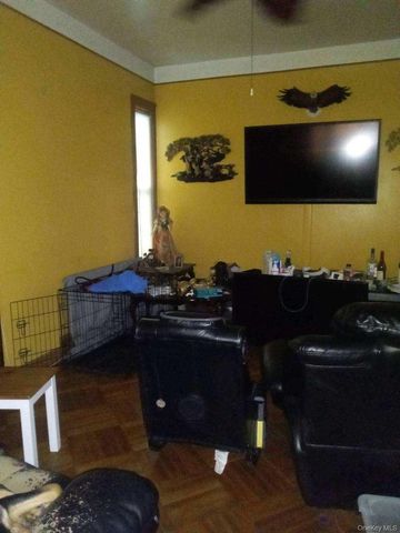 8616 90th Street, Woodhaven, NY 11421