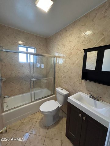 409 N 28TH Place, Phoenix, AZ 85008