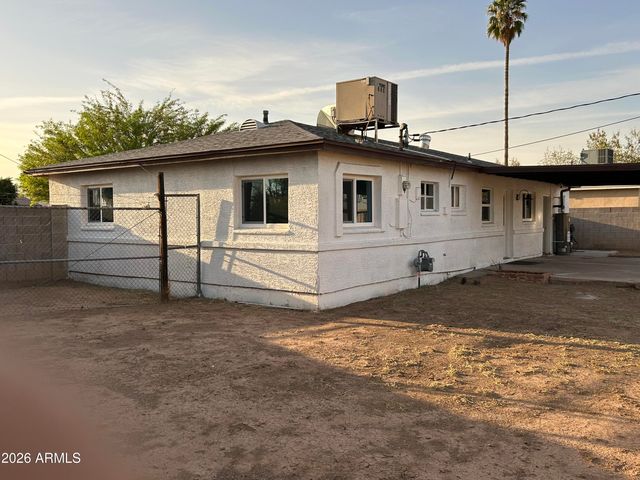 409 N 28TH Place, Phoenix, AZ 85008