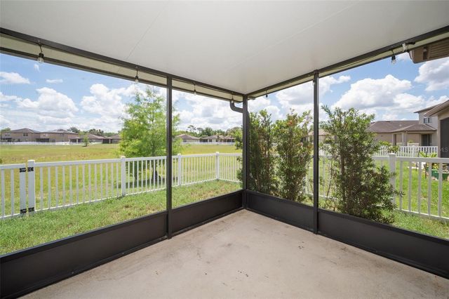2118 TRILLIUM BOULEVARD, Brooksville, FL 34604