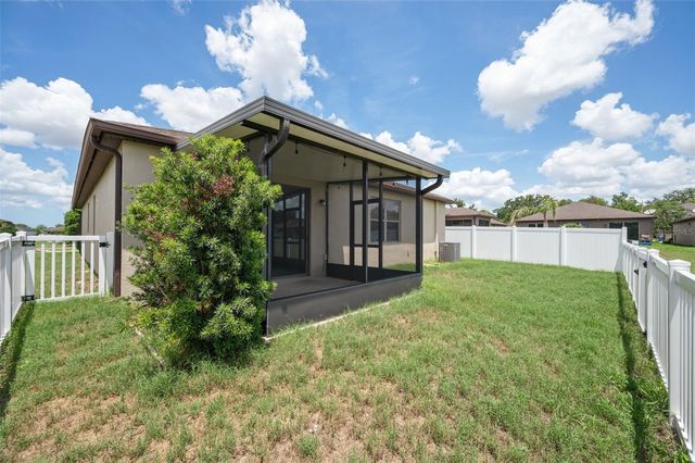 2118 TRILLIUM BOULEVARD, Brooksville, FL 34604