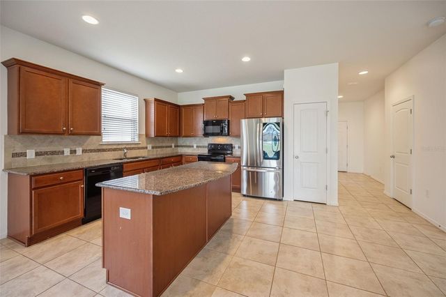 2118 TRILLIUM BOULEVARD, Brooksville, FL 34604