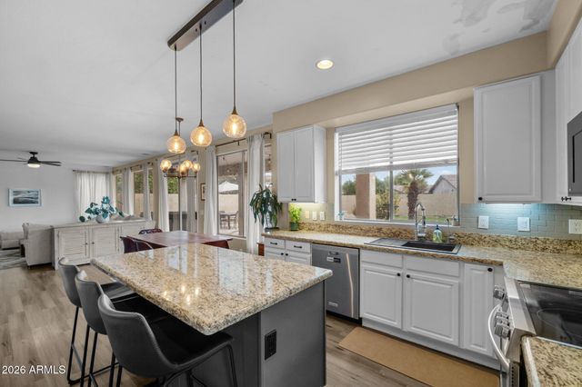 2369 W MEGAN Street, Chandler, AZ 85224