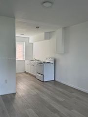 680 NE 88th Ter 3, Miami, FL 33138