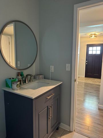 602 GILMAN ST, Moberly, MO 65270
