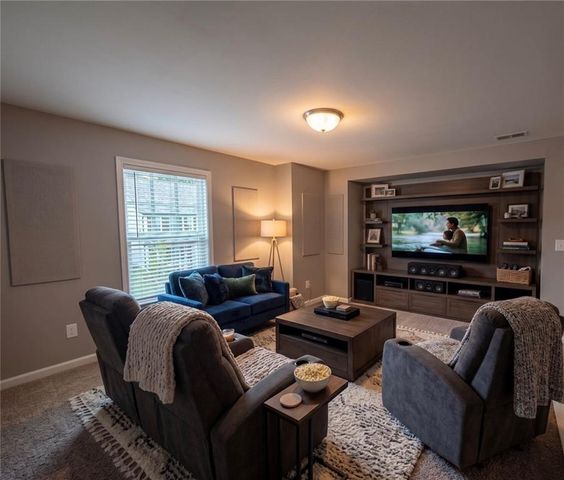 215 Foxhill Drive, Dawsonville, GA 30534