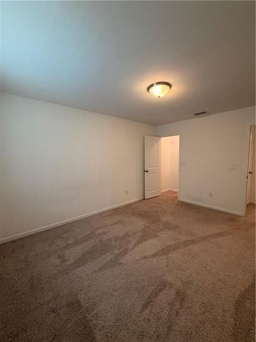 215 Foxhill Drive, Dawsonville, GA 30534