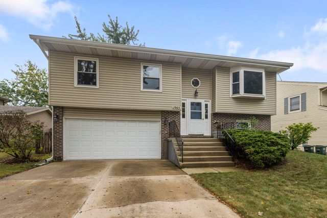 1965 Crescent Lane, Hoffman Estates, IL 60169