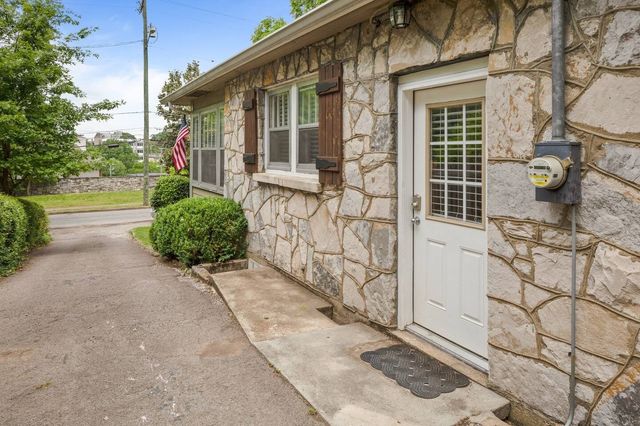 3309 Orleans Dr, Nashville, TN 37212