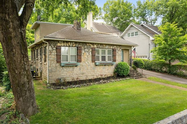 3309 Orleans Dr, Nashville, TN 37212