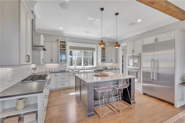 111 Hickory Springs Way, Six Mile, SC 29682