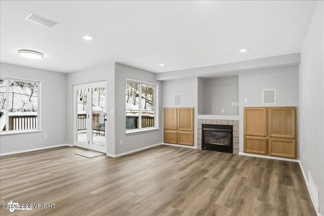 17506 N Juanita Loop, Eagle River, AK 99577