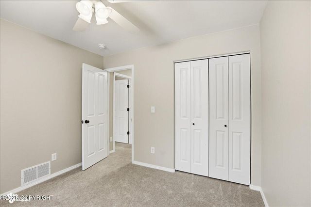 17506 N Juanita Loop, Eagle River, AK 99577