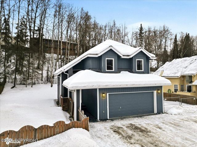 17506 N Juanita Loop, Eagle River, AK 99577