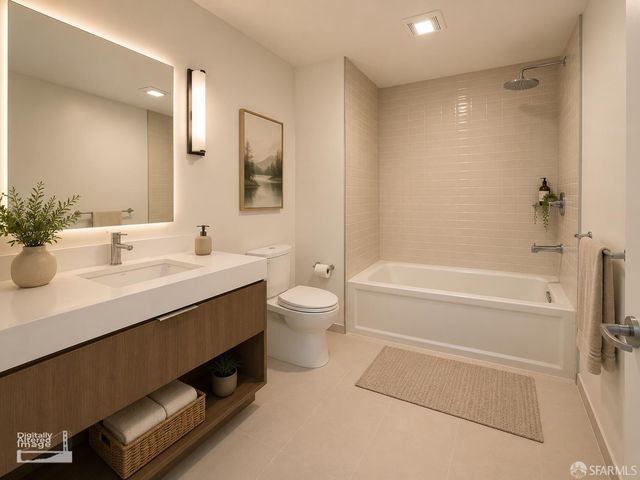 10 Innes Court 304, San Francisco, CA 94124