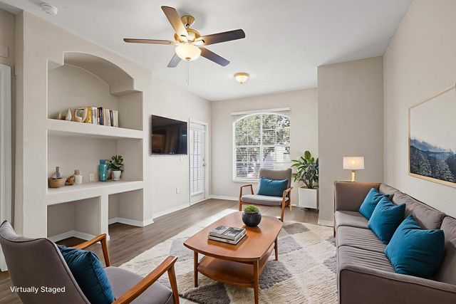 8513 LUCUYA WAY 209, Temple Terrace, FL 33637