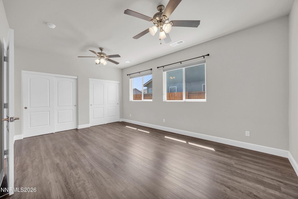 Image 22 of property listing at 214 Red Oak Drive, Fernley, NV 89408