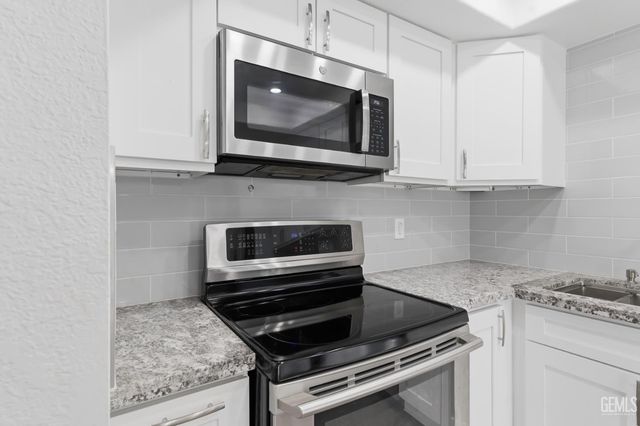 5400 Dunsmuir Road 23, Bakersfield, CA 93309