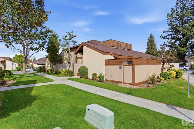 5400 Dunsmuir Road 23, Bakersfield, CA 93309