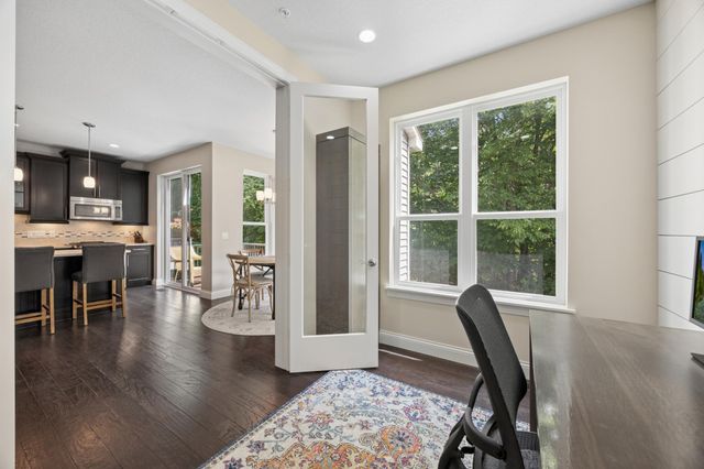 14392 Parkside Court NW, Prior Lake, MN 55372