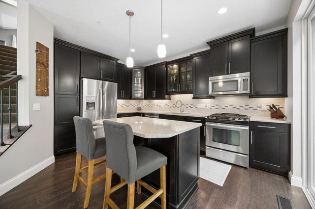 14392 Parkside Court NW, Prior Lake, MN 55372
