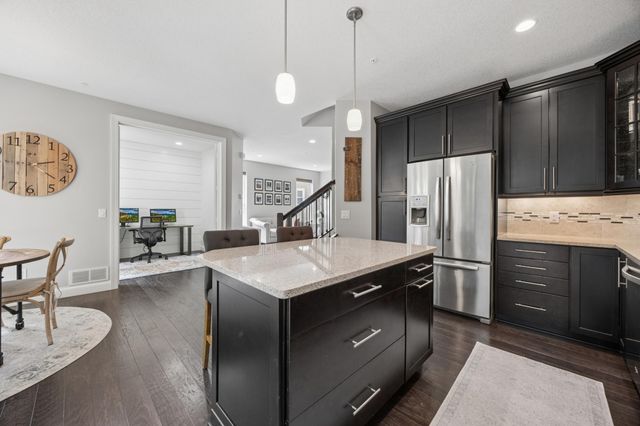 14392 Parkside Court NW, Prior Lake, MN 55372