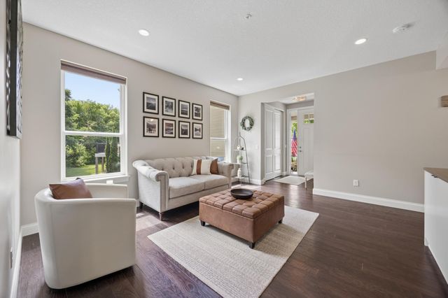14392 Parkside Court NW, Prior Lake, MN 55372