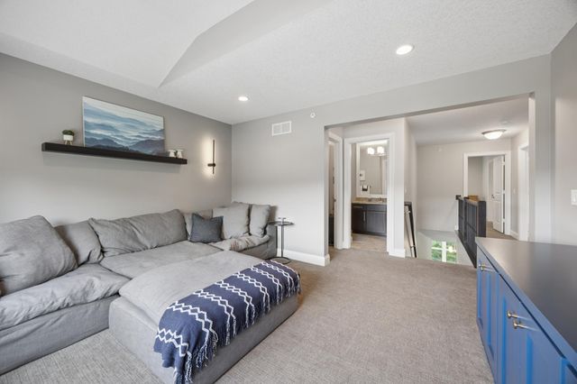 14392 Parkside Court NW, Prior Lake, MN 55372