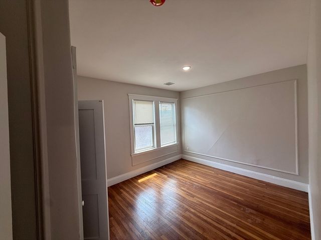 51 Pasadena 2, Boston, MA 02121