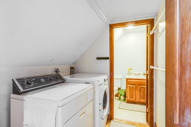 343 Main Street, Sandown, NH 03873
