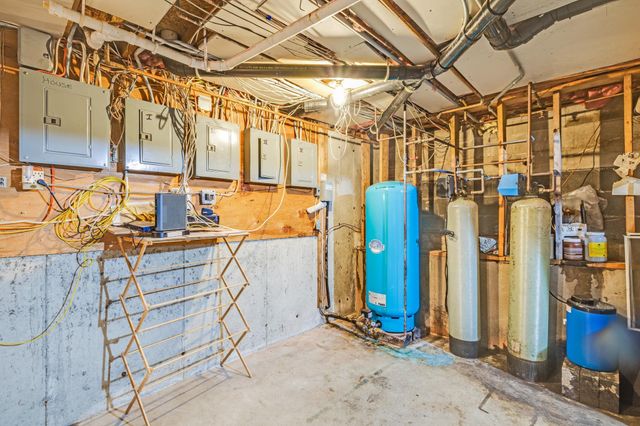 343 Main Street, Sandown, NH 03873