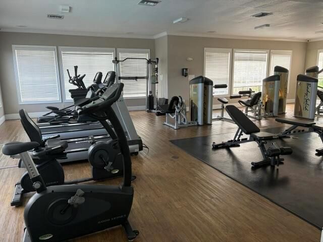 152 SW Peacock Boulevard 27-203, Port St. Lucie, FL 34986